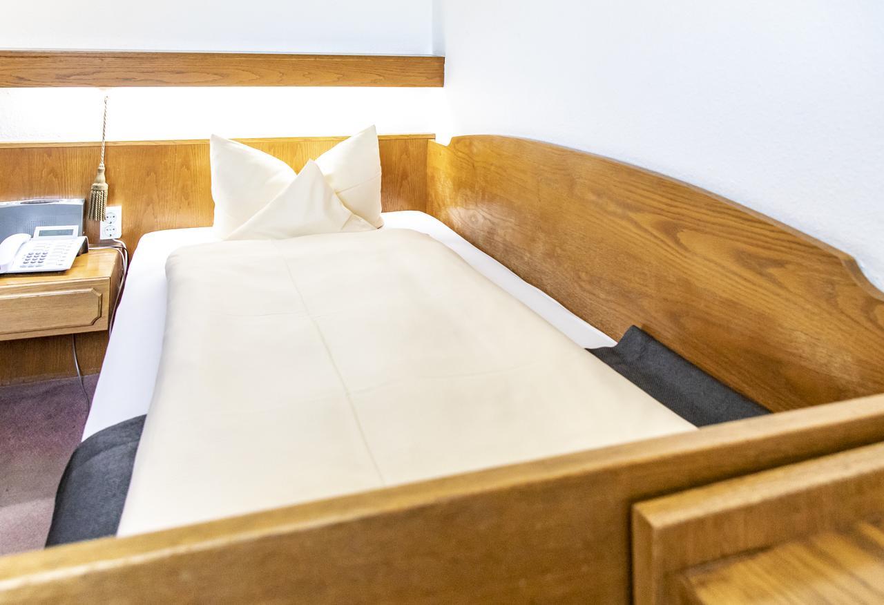 Hotel Jaegerhaus In Singen Am Hohentwiel מראה חיצוני תמונה